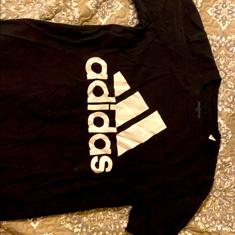 Adidas t shirt